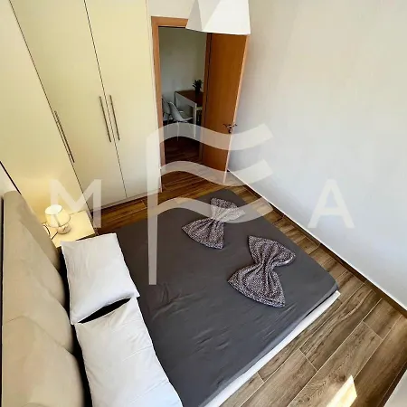 Royal Cliff 504 * Δυρράχιο